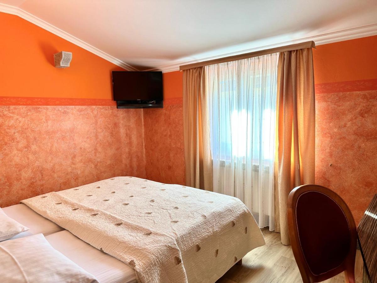 Hotel Grahor Depandance Sežana Esterno foto